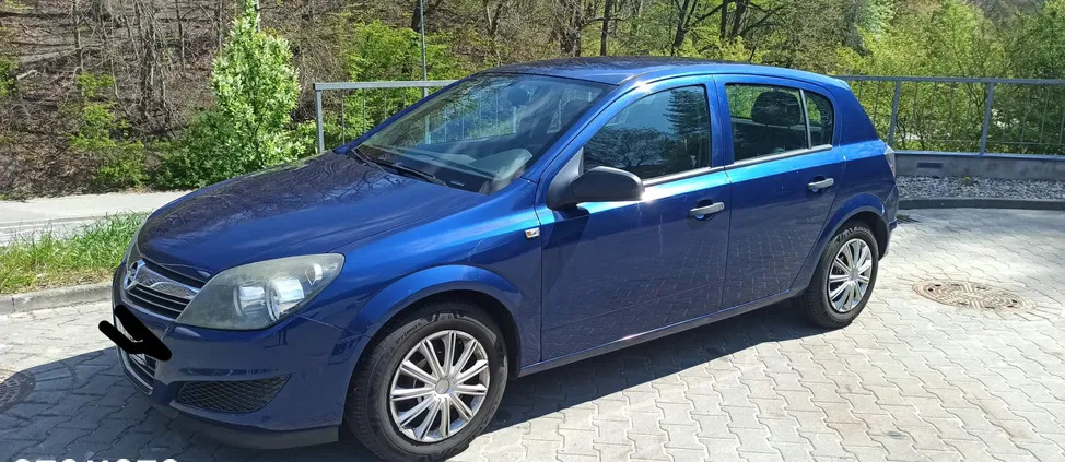 Opel Astra cena 14800 przebieg: 123000, rok produkcji 2009 z Gdynia małe 781